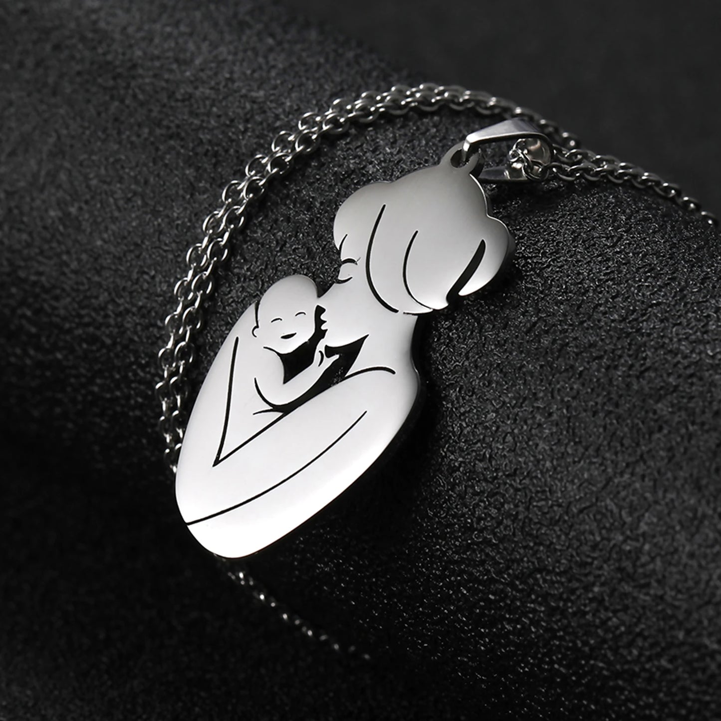 Teamer Family Baby Mom Mother Necklace Stainless Steel Pregnant Love Heart Pendant Neck Chain Women Jewelry Mother's Day Gifts